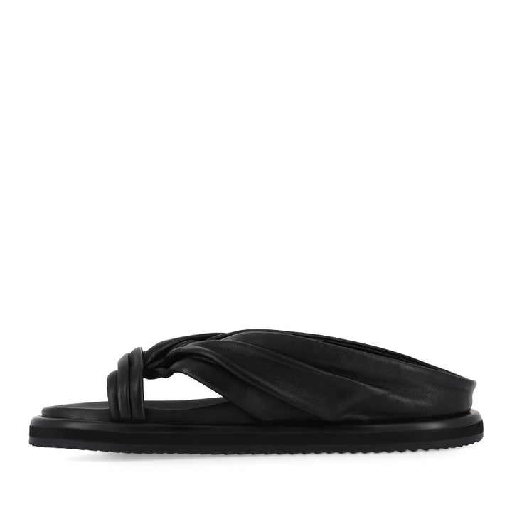 PAOLA - BLACK LEATHER