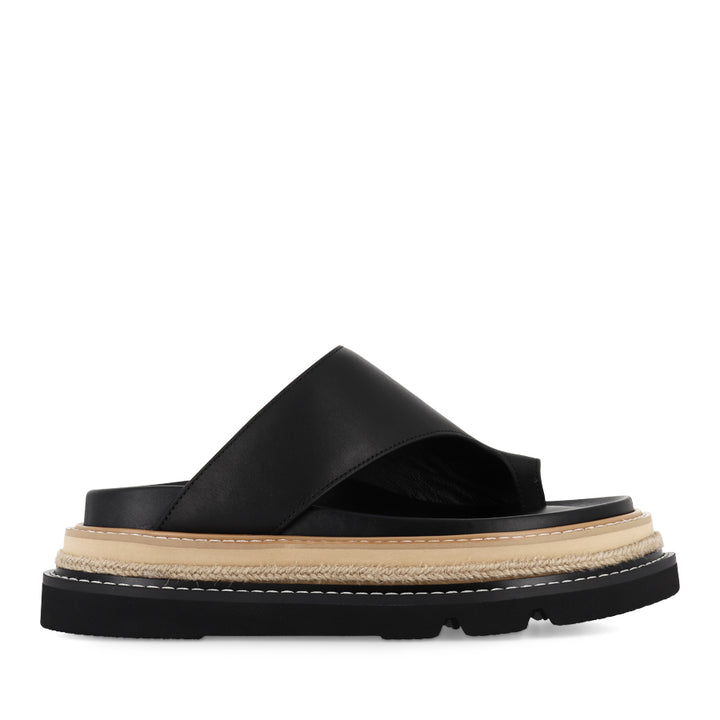 VENETIA - BLACK LEATHER