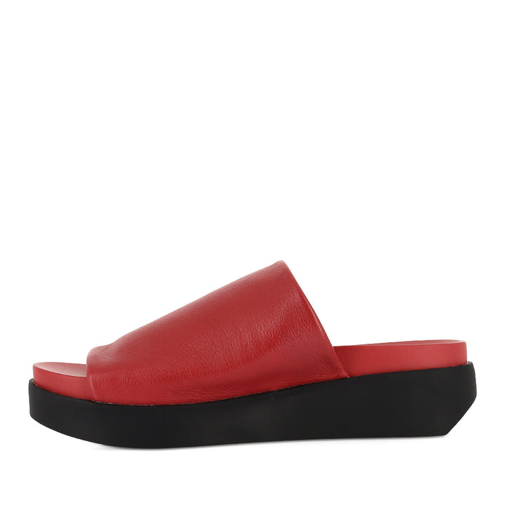 SOFFIA - RED TUMBLED LEATHER/BLACK SOLE