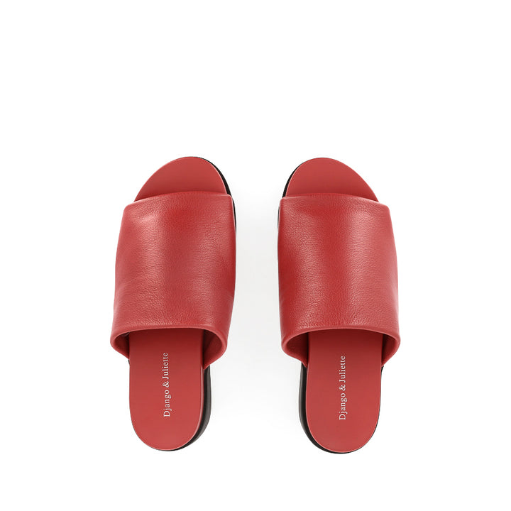 SOFFIA - RED TUMBLED LEATHER/BLACK SOLE