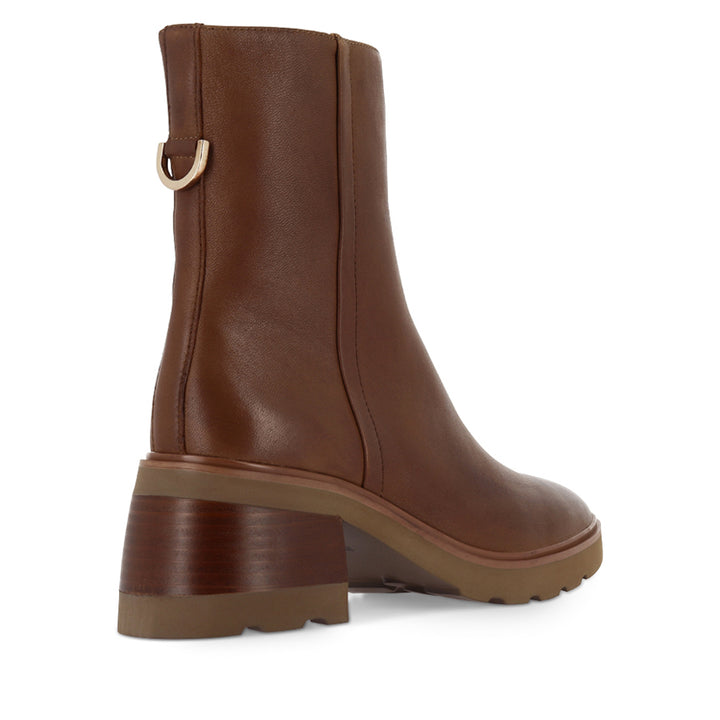 FINLEY - BRANDY LEATHER