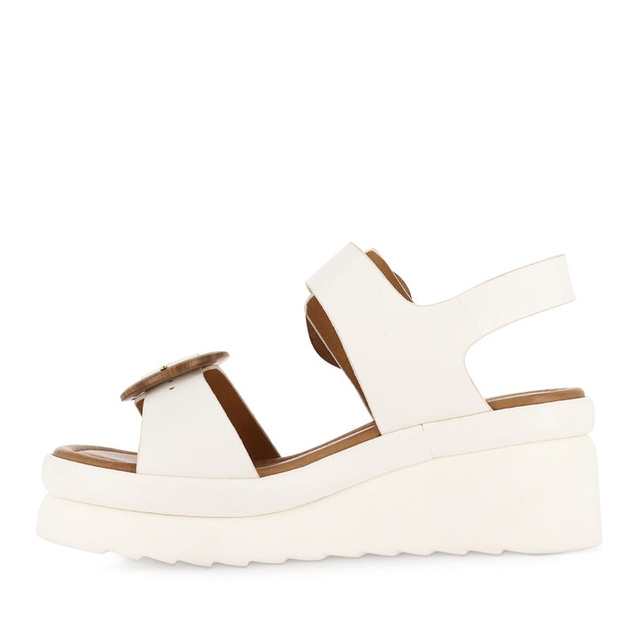 MENORCAS - BONE LEATHER