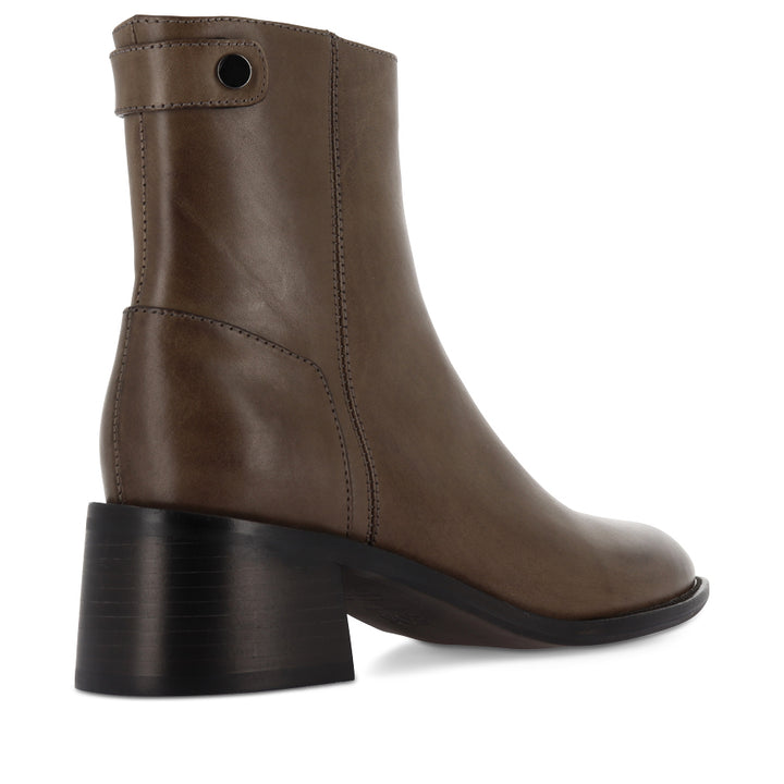 WYOME - NOCCIOLA LEATHER