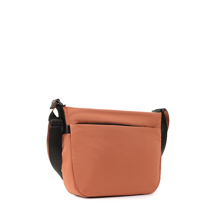 GRAVITY MEDIUM CROSSBODY - REDWOOD BURL