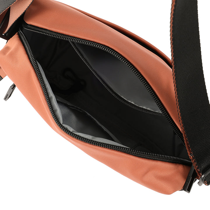 NEUTRON MEDIUM CROSSBODY - REDWOOD BURL