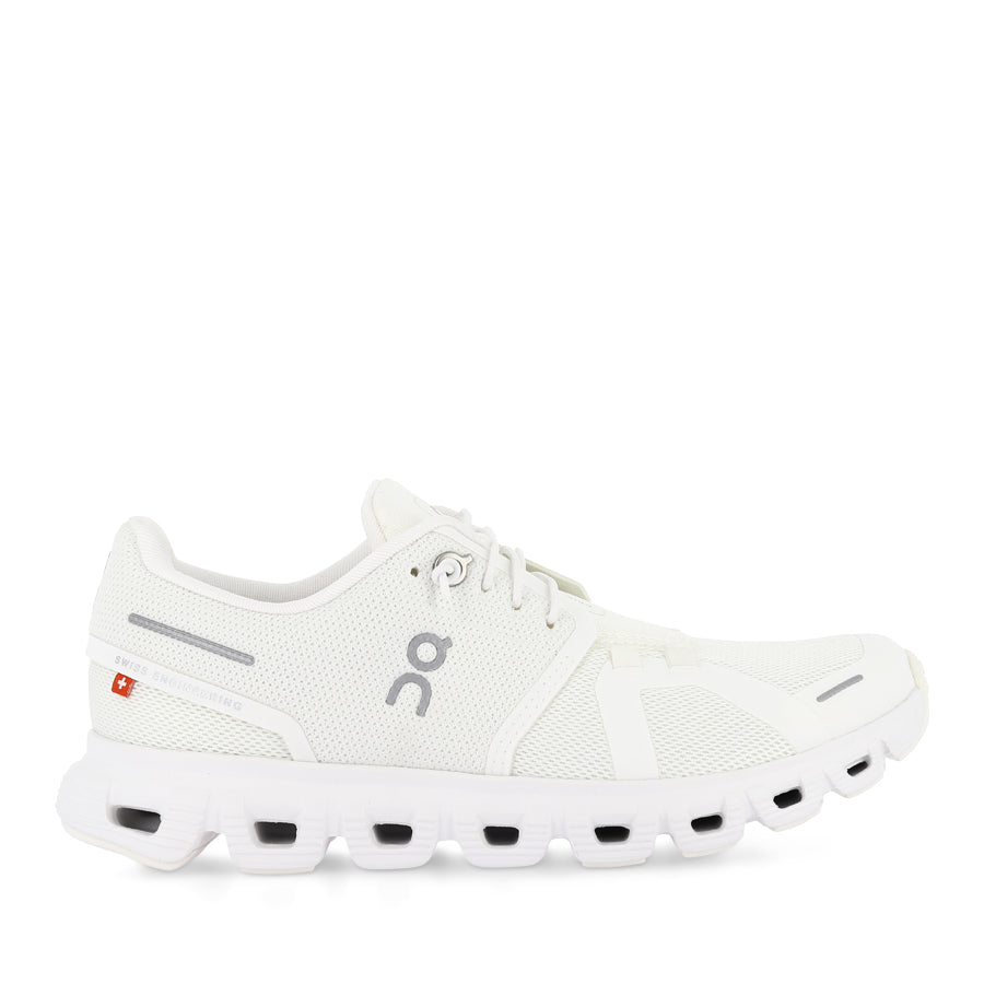 CLOUD 6 (W) - WHITE/WHITE – Evans Shoes