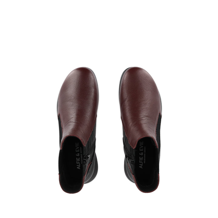 JUNIOR - BORDO BLACK LEATHER