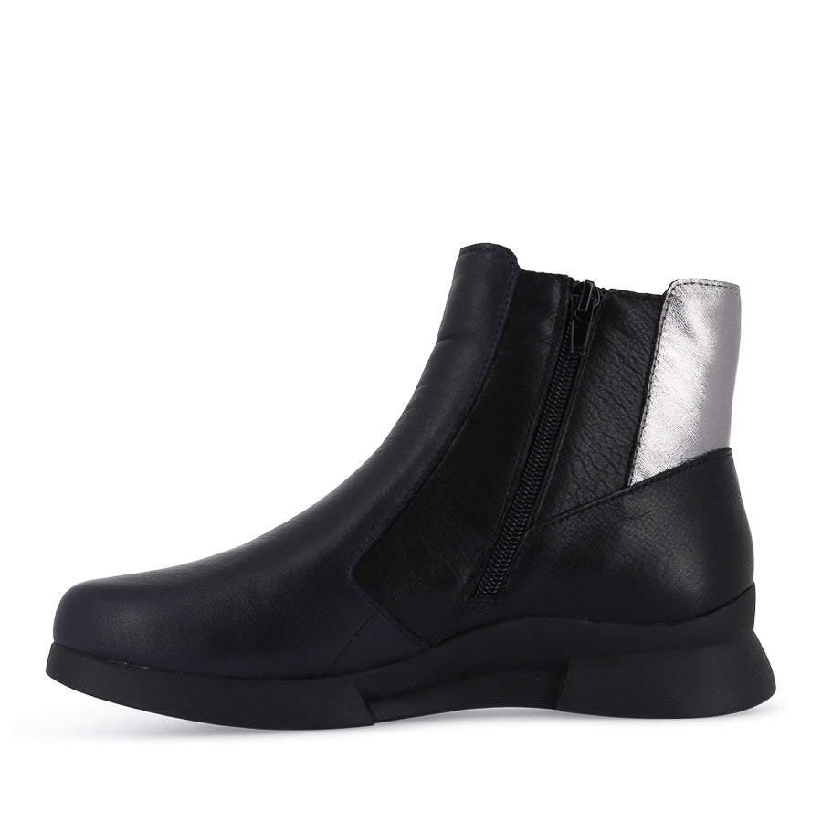 JUNIOR - DEEP OCEAN BLACK LEATHER