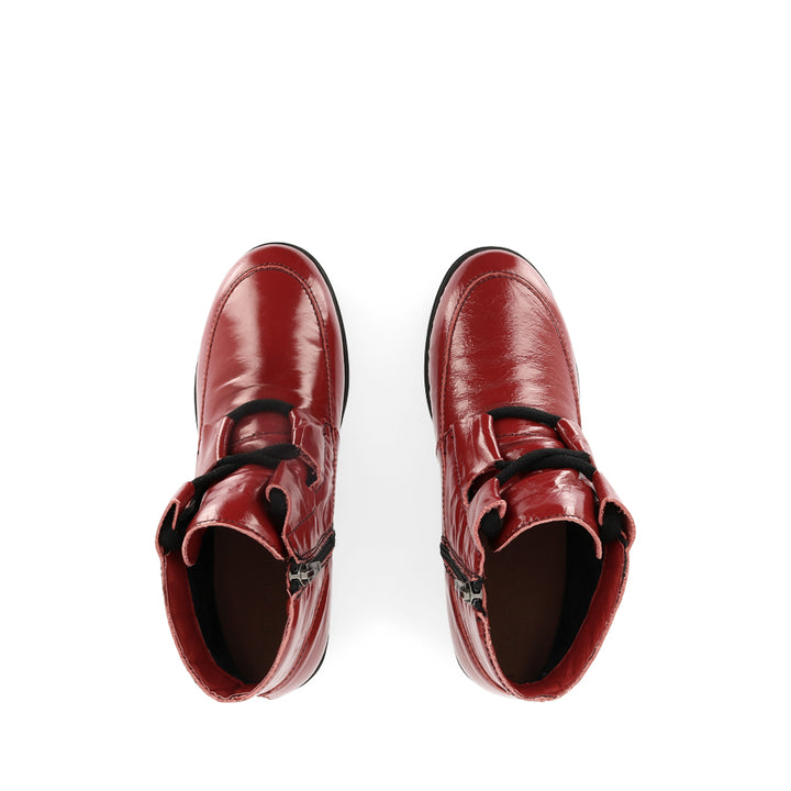 VOLUME - RED CRUSH PATENT LEATHER