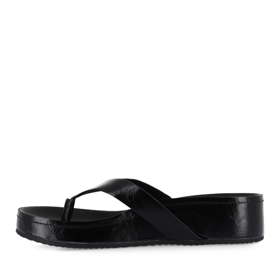 AKIKO - BLACK OILY CRINKLE LEATHER