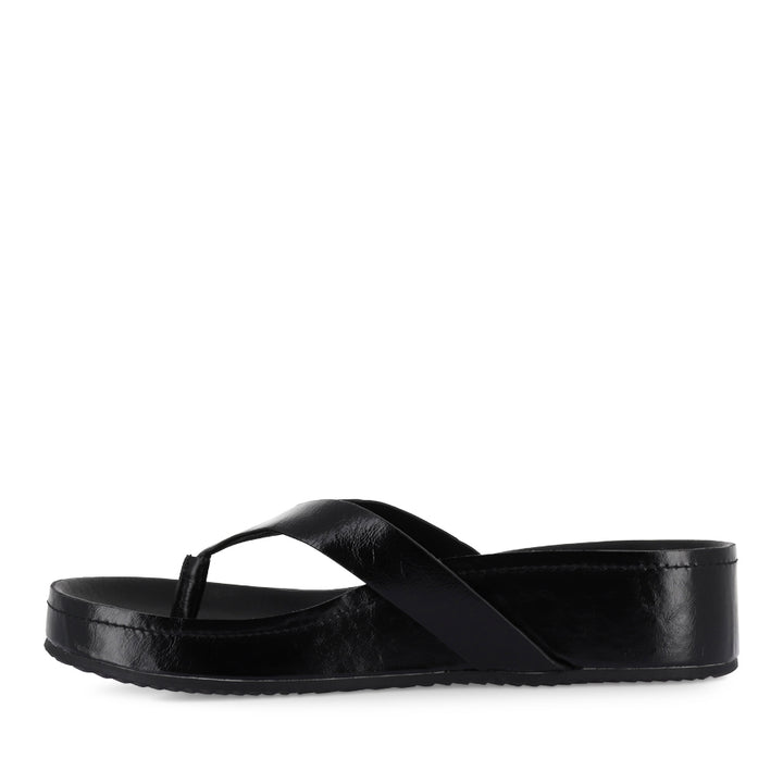 AKIKO - BLACK OILY CRINKLE LEATHER