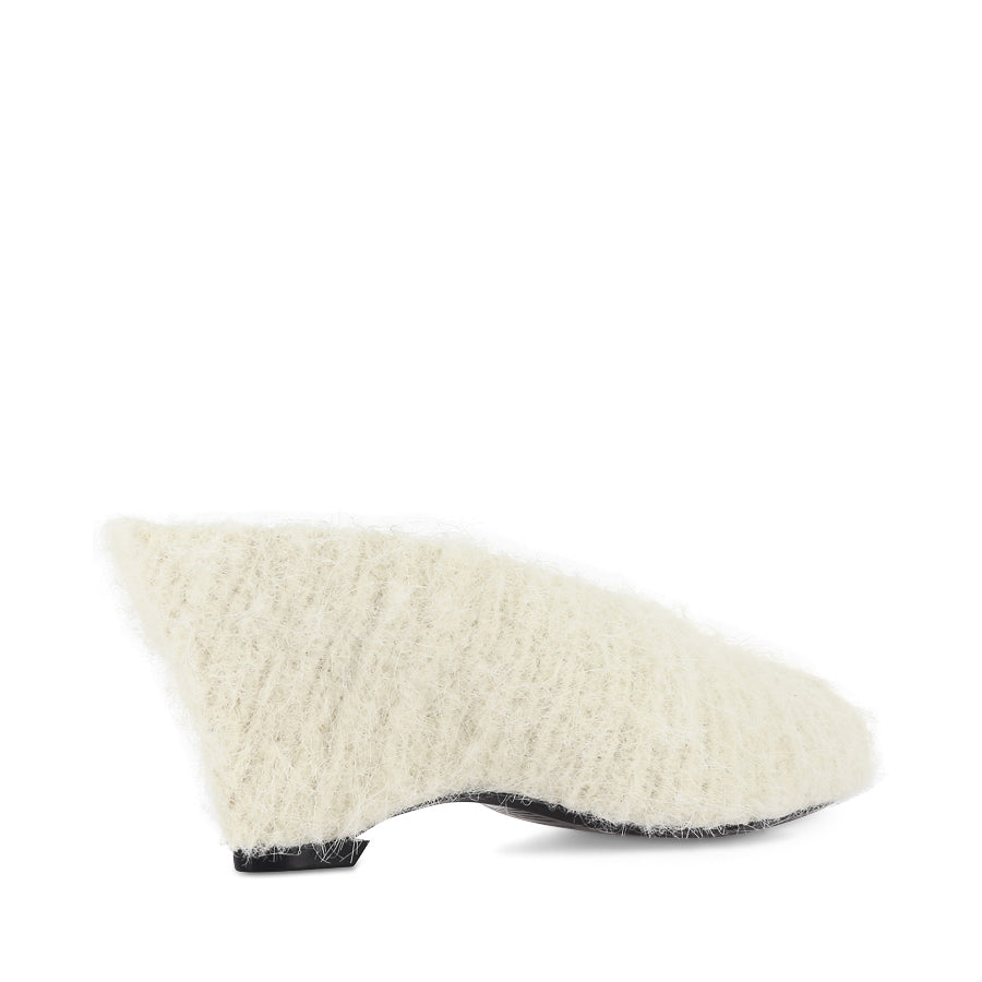 AYALA - BONE WOOL