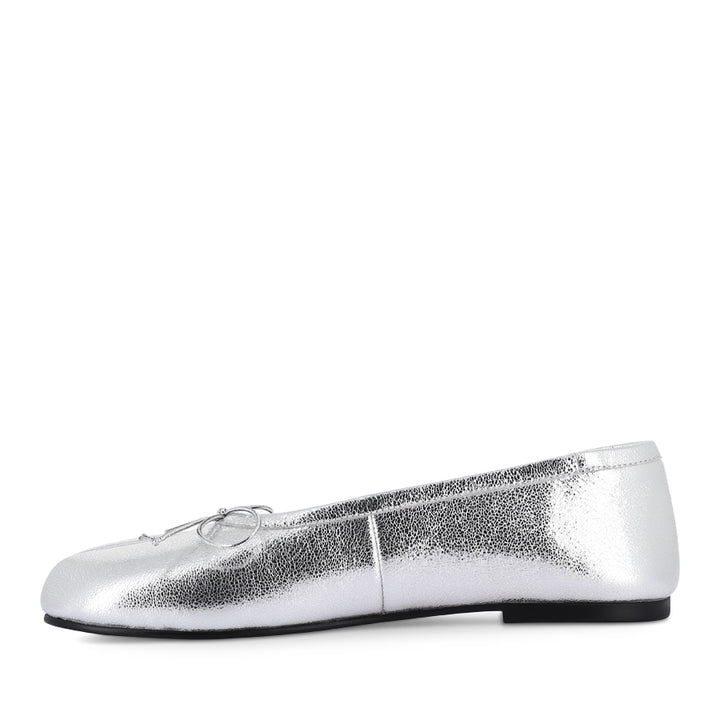 LANA - SILVER CRINKLE LEATHER