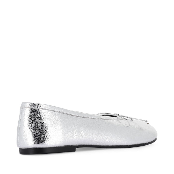 LANA - SILVER CRINKLE LEATHER