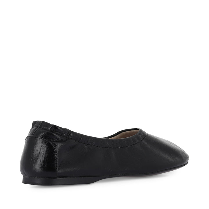 THERESA - BLACK OILY CRINKLE LEATHER