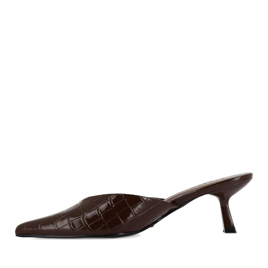 ADELE - CHOC PATENT CROC