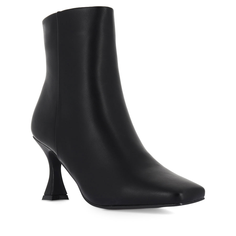 CARSEN - BLACK
