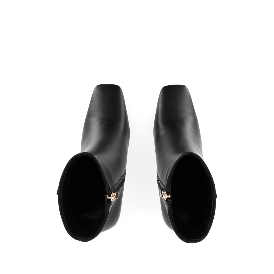 CARSEN - BLACK