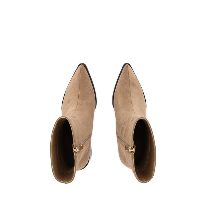 DESSIE - SANDSTONE SUEDE