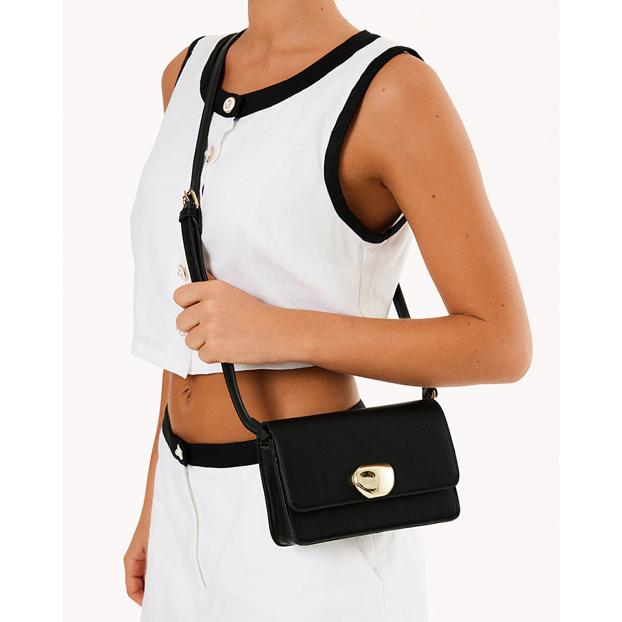 SANDRA CROSSBODY BAG - BLACK