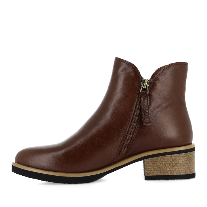 DOLOMITE - BROWN LEATHER
