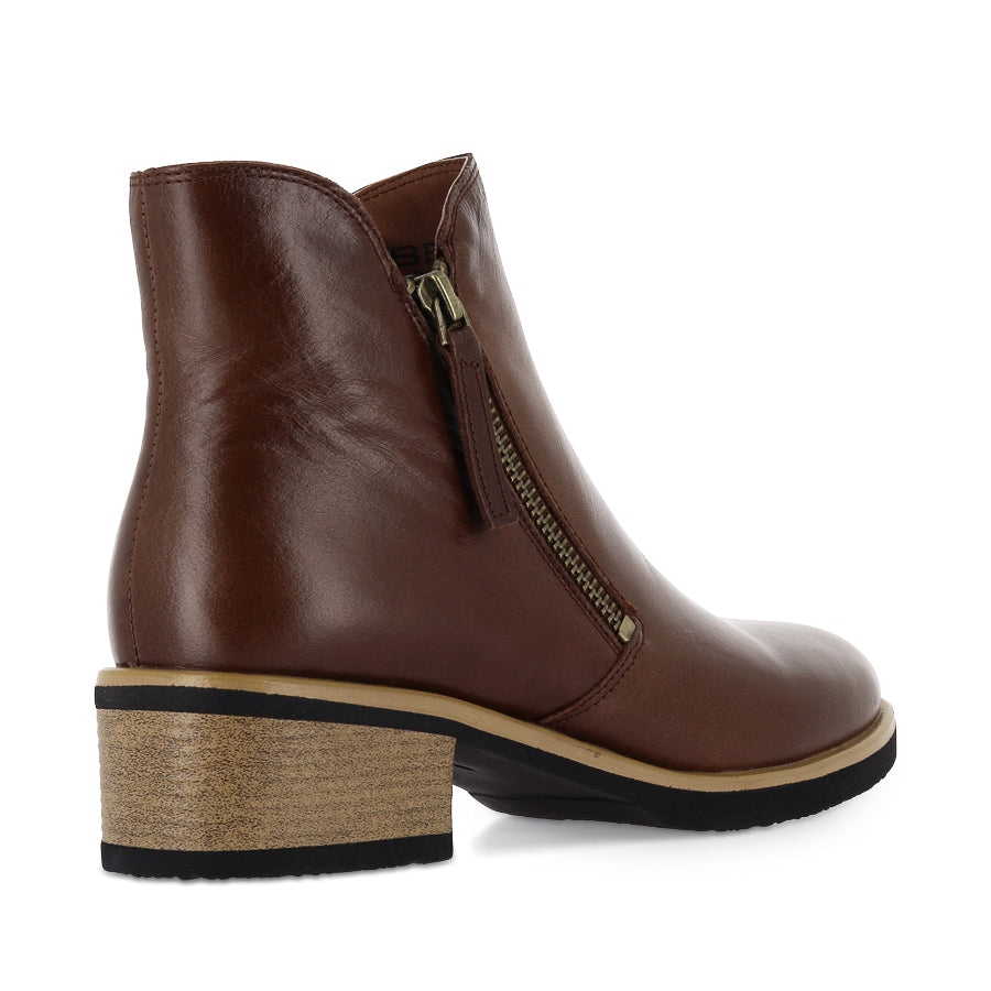 DOLOMITE - BROWN LEATHER