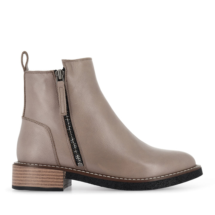 DUEL - TAUPE LEATHER