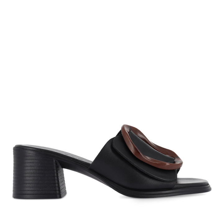 PANTON - BLACK LEATHER