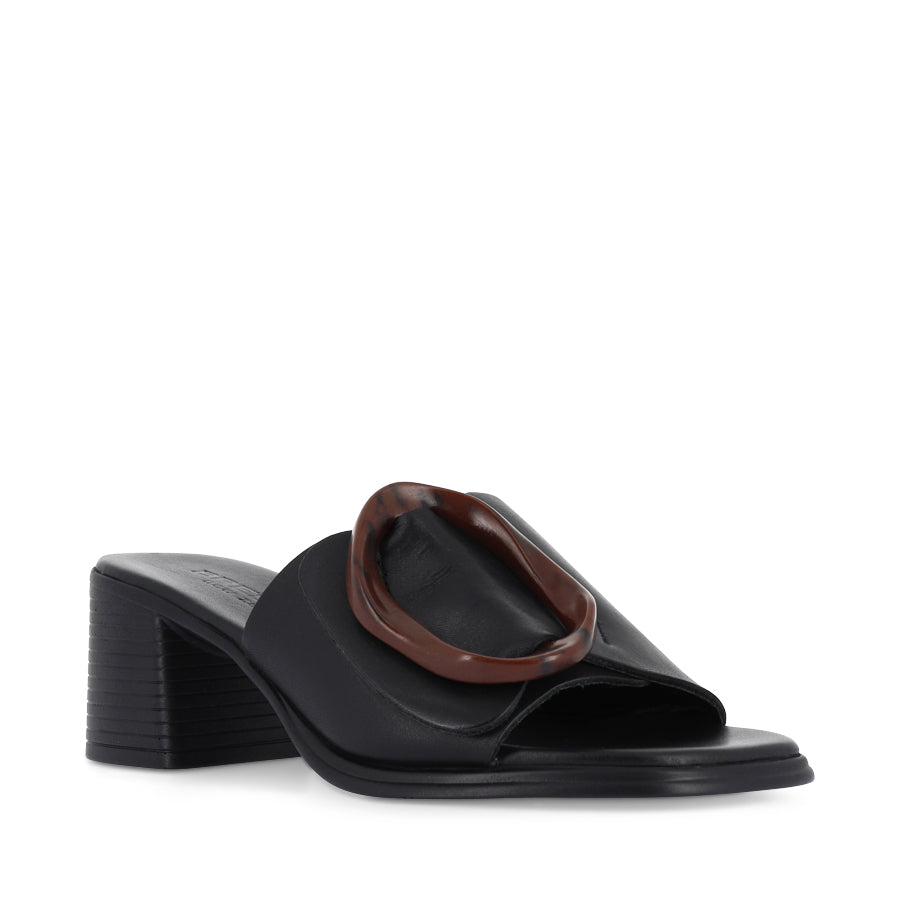 PANTON - BLACK LEATHER