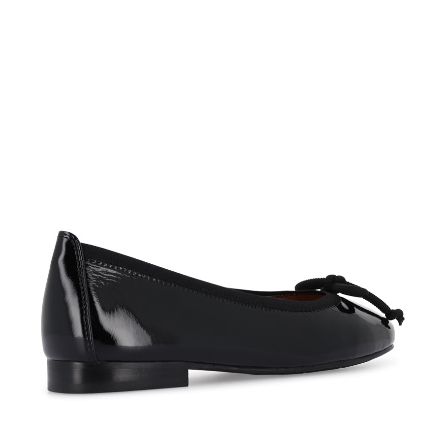 PATIENCE - BLACK PATENT LEATHER