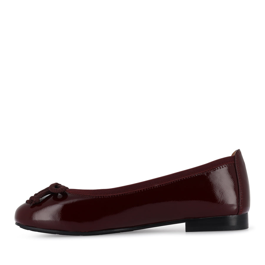 PATIENCE - BORDO PATENT LEATHER