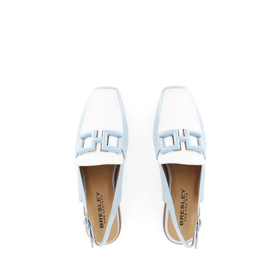 SHAKE - PALE BLUE WHITE LEATHER