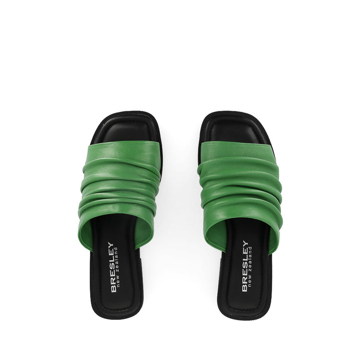 SLIM - KELLY GREEN LEATHER