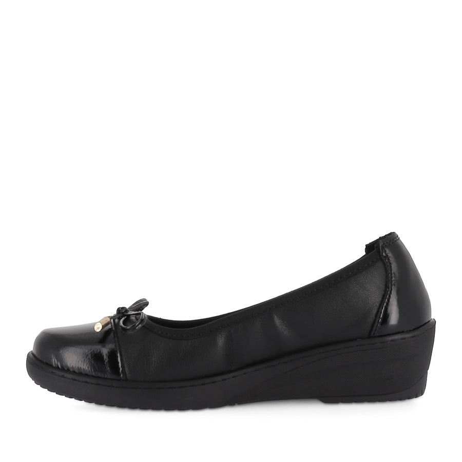 CP243-18 - BLACK PATENT