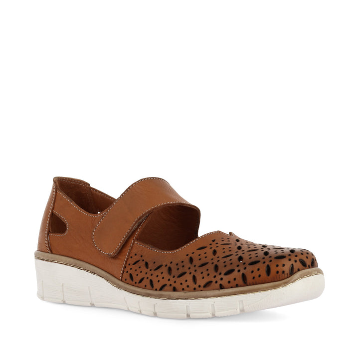 CP395-22 - TAN LEATHER