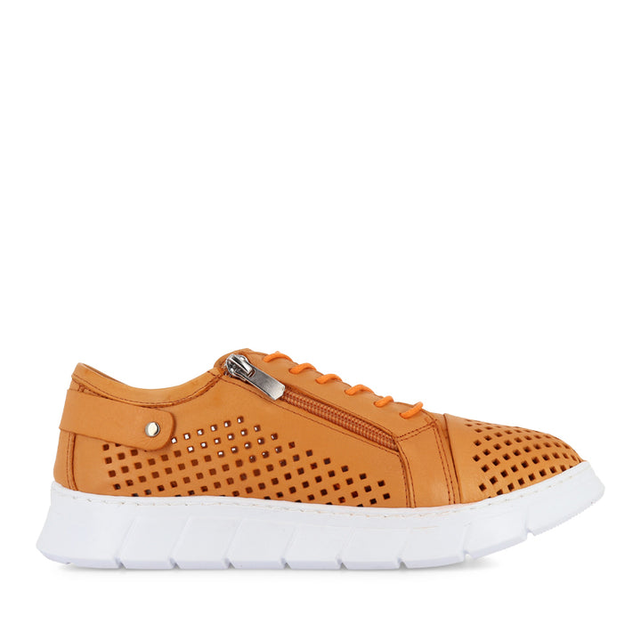 EG172 - ORANGE LEATHER