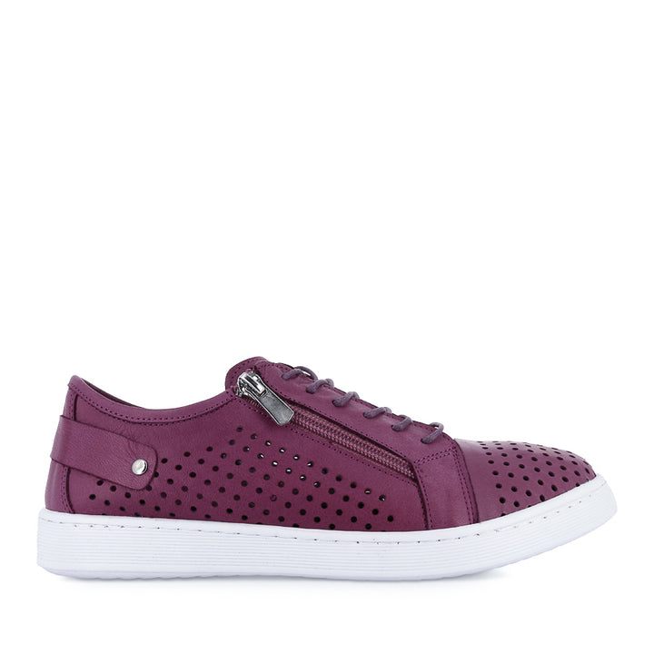EG17 - VIOLET LEATHER