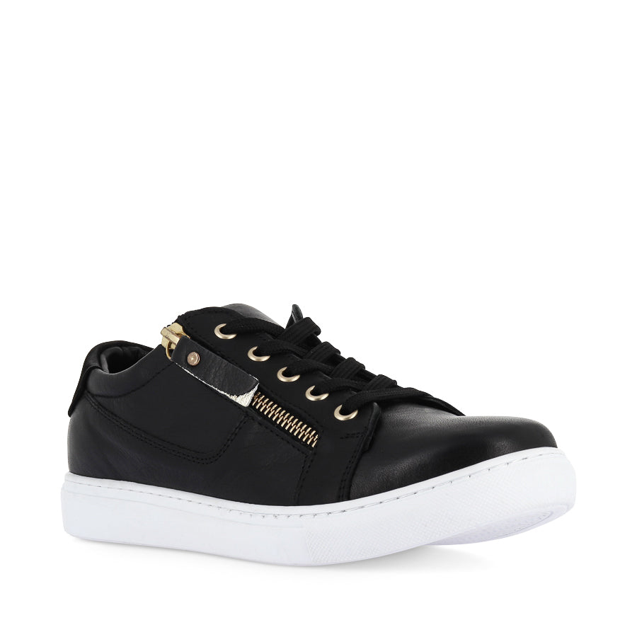 EG520 - BLACK LEATHER