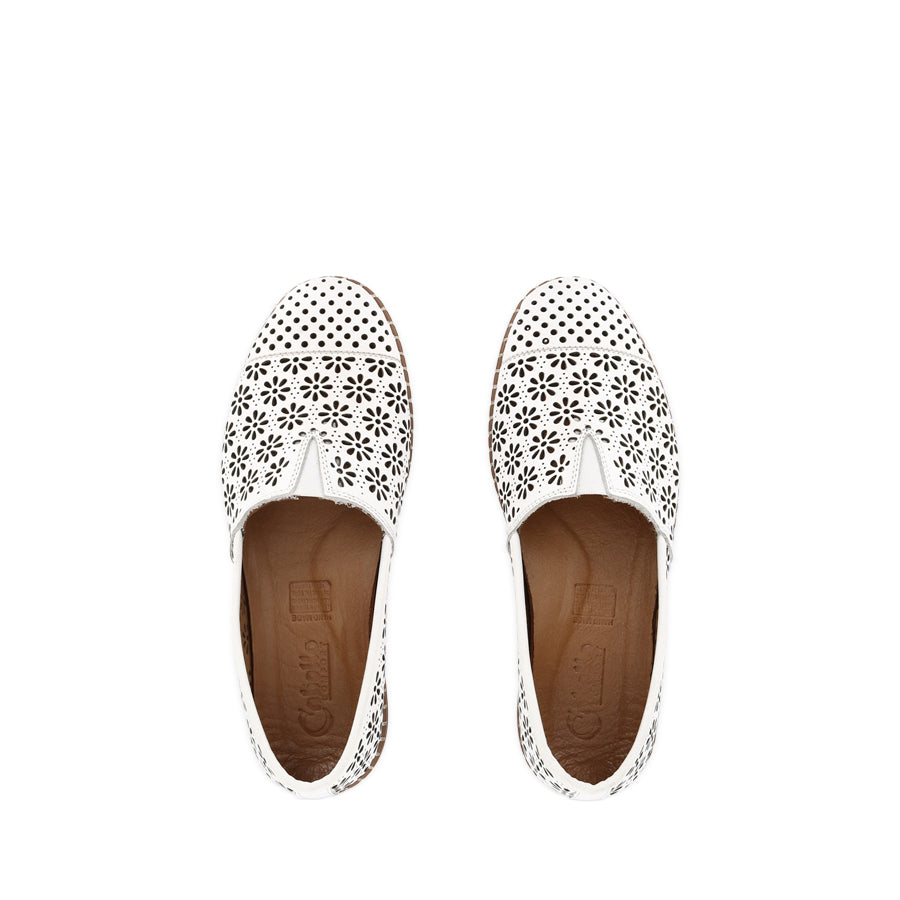 KYLIE - WHITE LEATHER