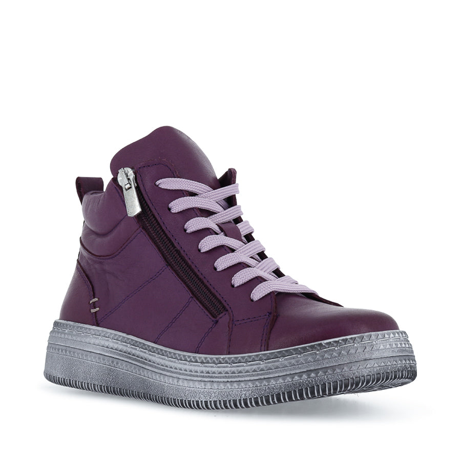 ROXIE - PURPLE LEATHER