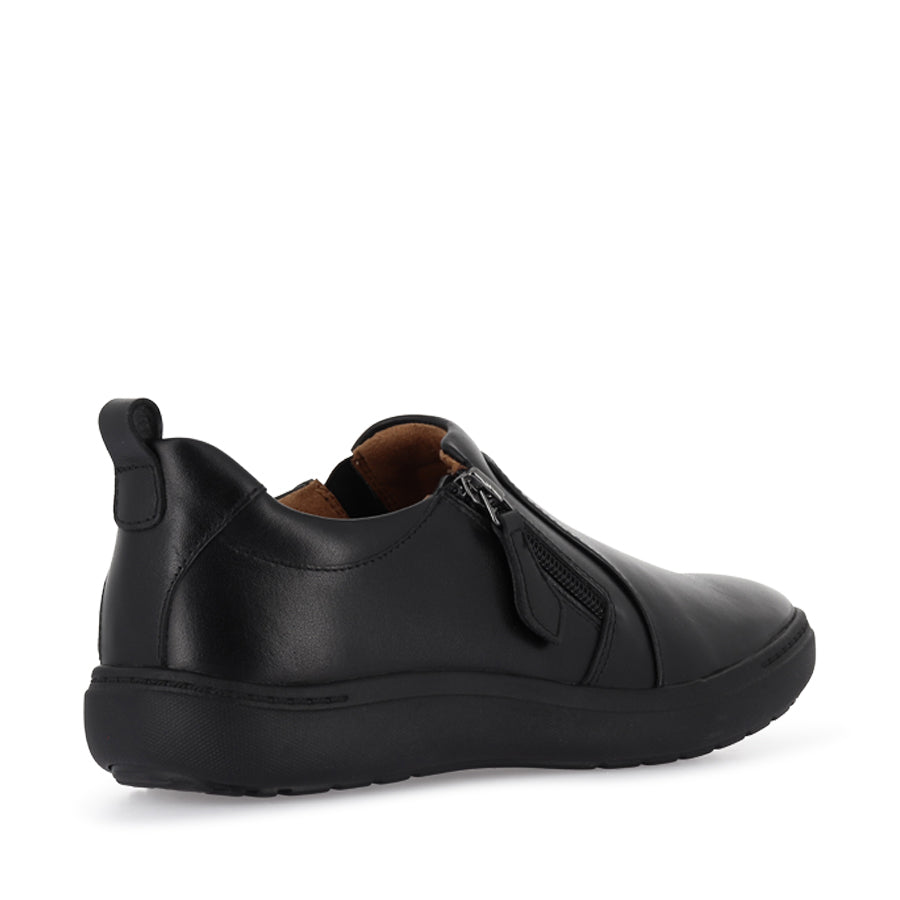 CLAIR - BLACK LEATHER
