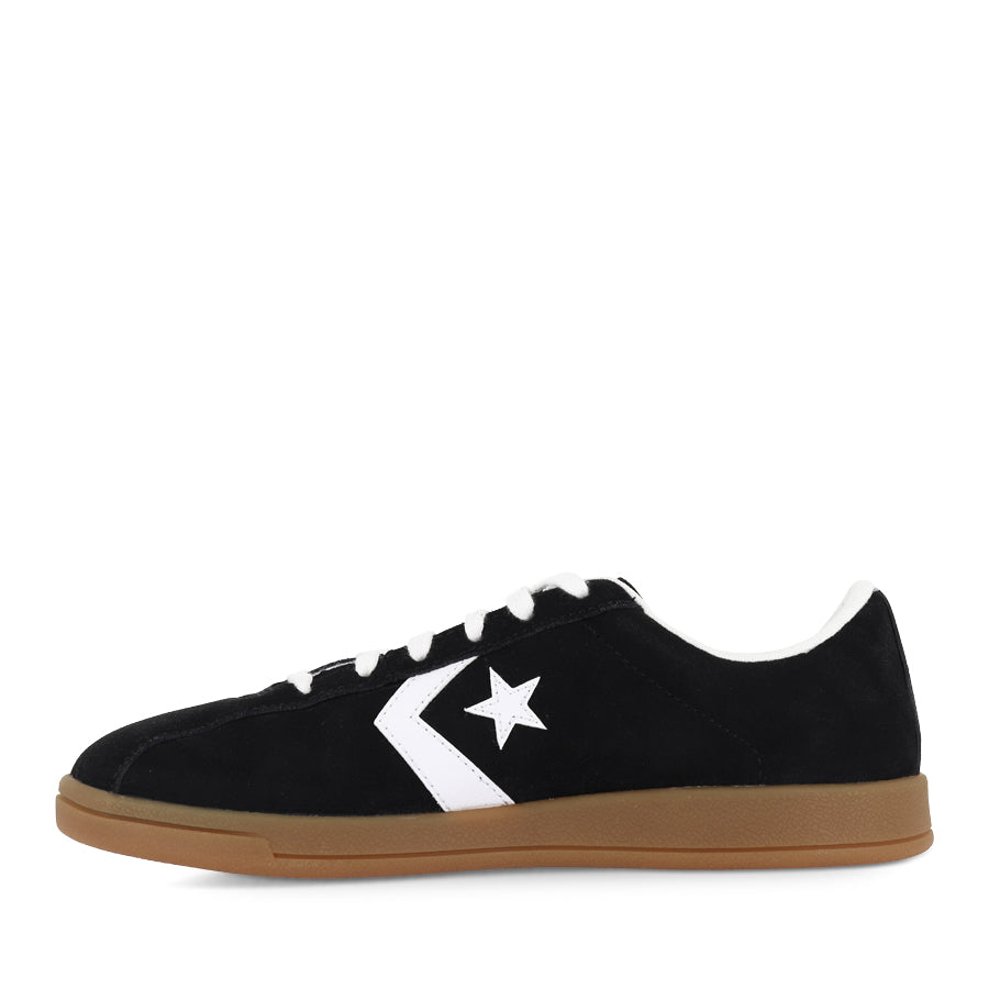 CLASSIC TRAINER SUEDE LOW - BLACK/WHITE/GUM