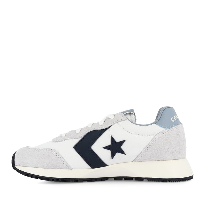 OMEGA TRAINER LOW - BARELY GREY/VINTAGE WHITE/OBSIDIAN