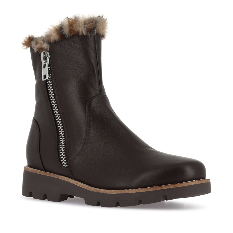 DLINGA - CHOCOLATE LEATHER