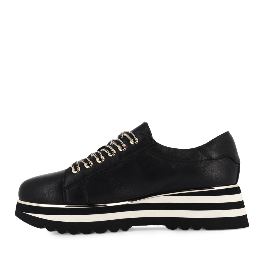 EAMMES - BLACK LEATHER