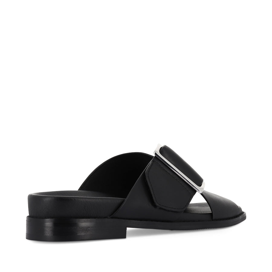 EFRI - BLACK LEATHER