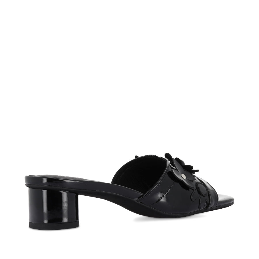 HETTI - BLACK PATENT LEATHER