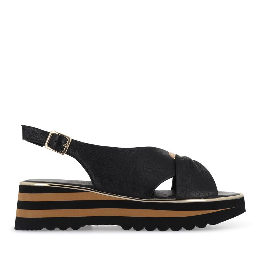 HOAKA - BLACK LEATHER