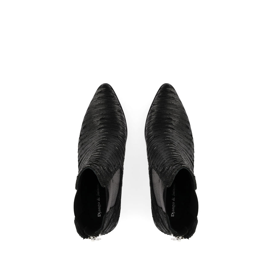 JENNIER - BLACK STRIPE/CUT LEATHER