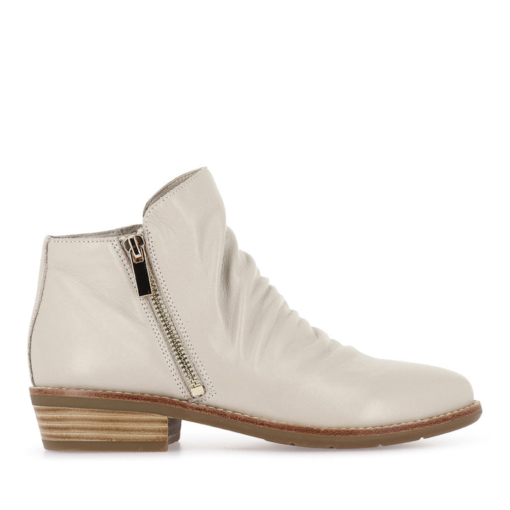 LANKIN - ALMOND LEATHER